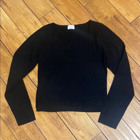 Wilfred Black Ribbed crop Top sweater - Picture 1 of 4